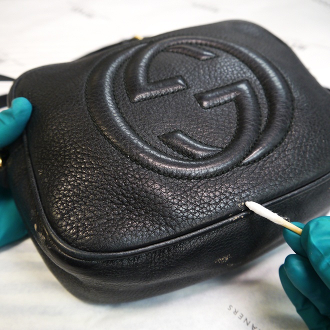 How to clean the inside of a leather handbag (MUST SEE GUCCI BAG  CLEANING!!) 
